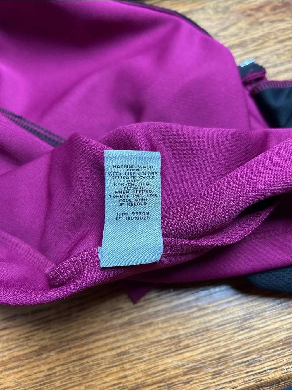 Catherines Magenta Active Top with Black Trim by Liz & Me size 3X jacket pocket